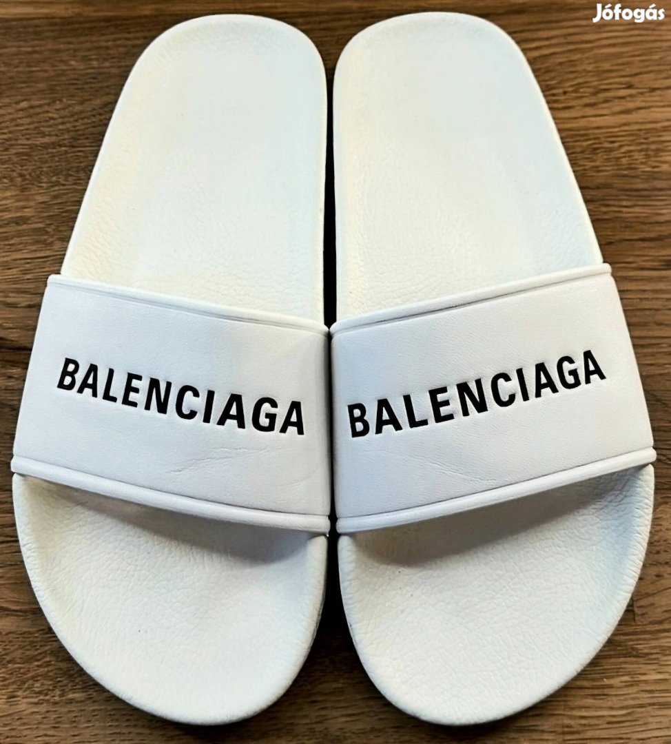Eredeti Balenciaga bőr papucs