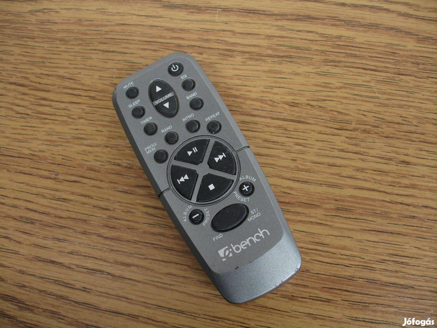 Eredeti Bench audio távirányító Remote control