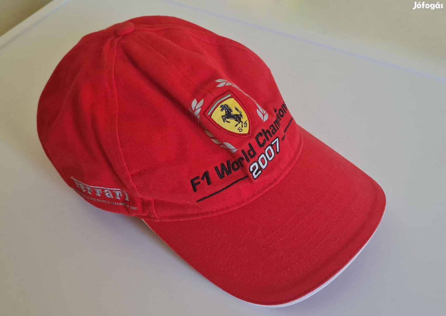 Eredeti Ferrari Kimi Raikkönen F1 World Champions baseballsapka