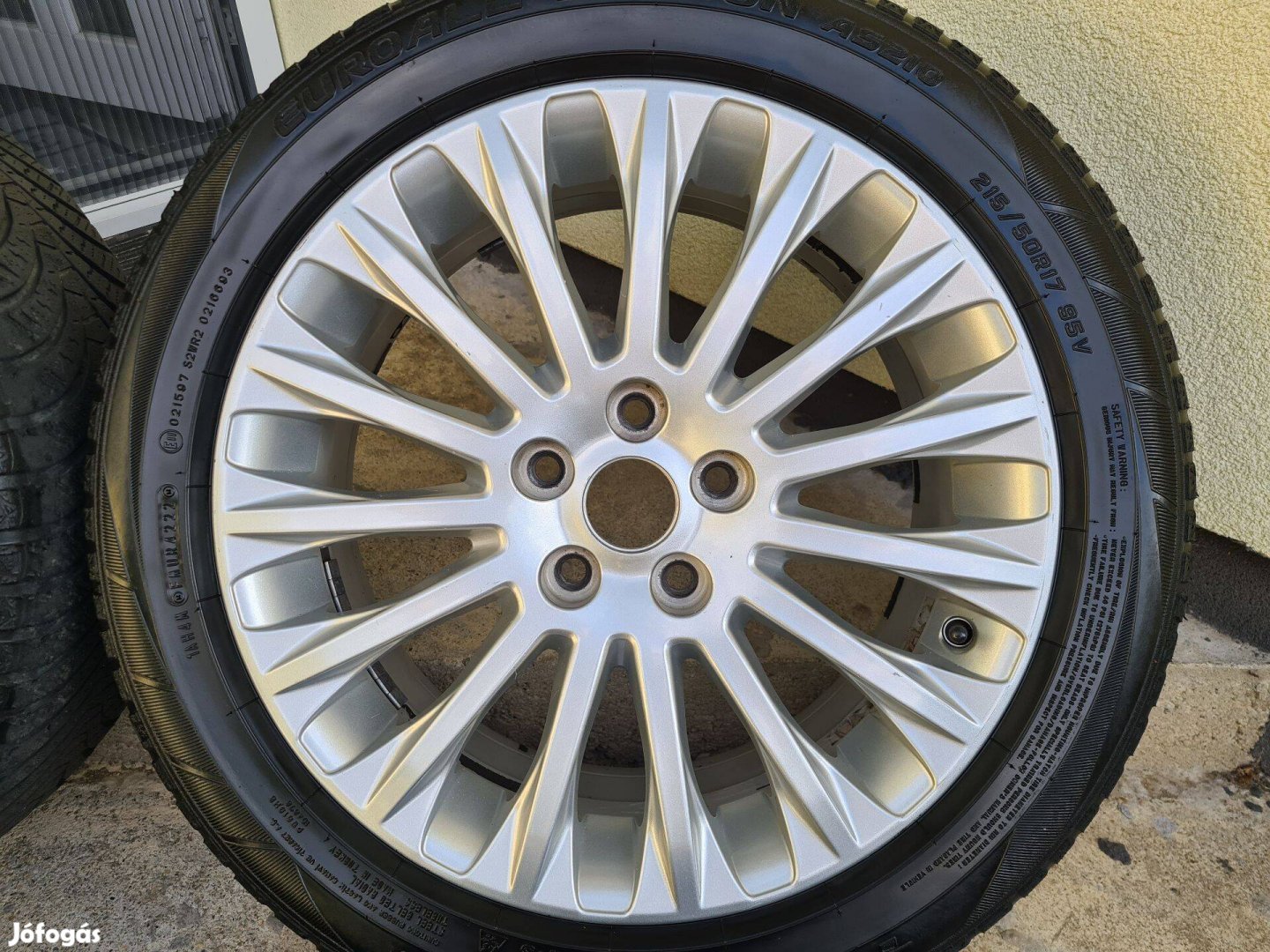 Eredeti Ford 17" 5 x 108 alufelni szett