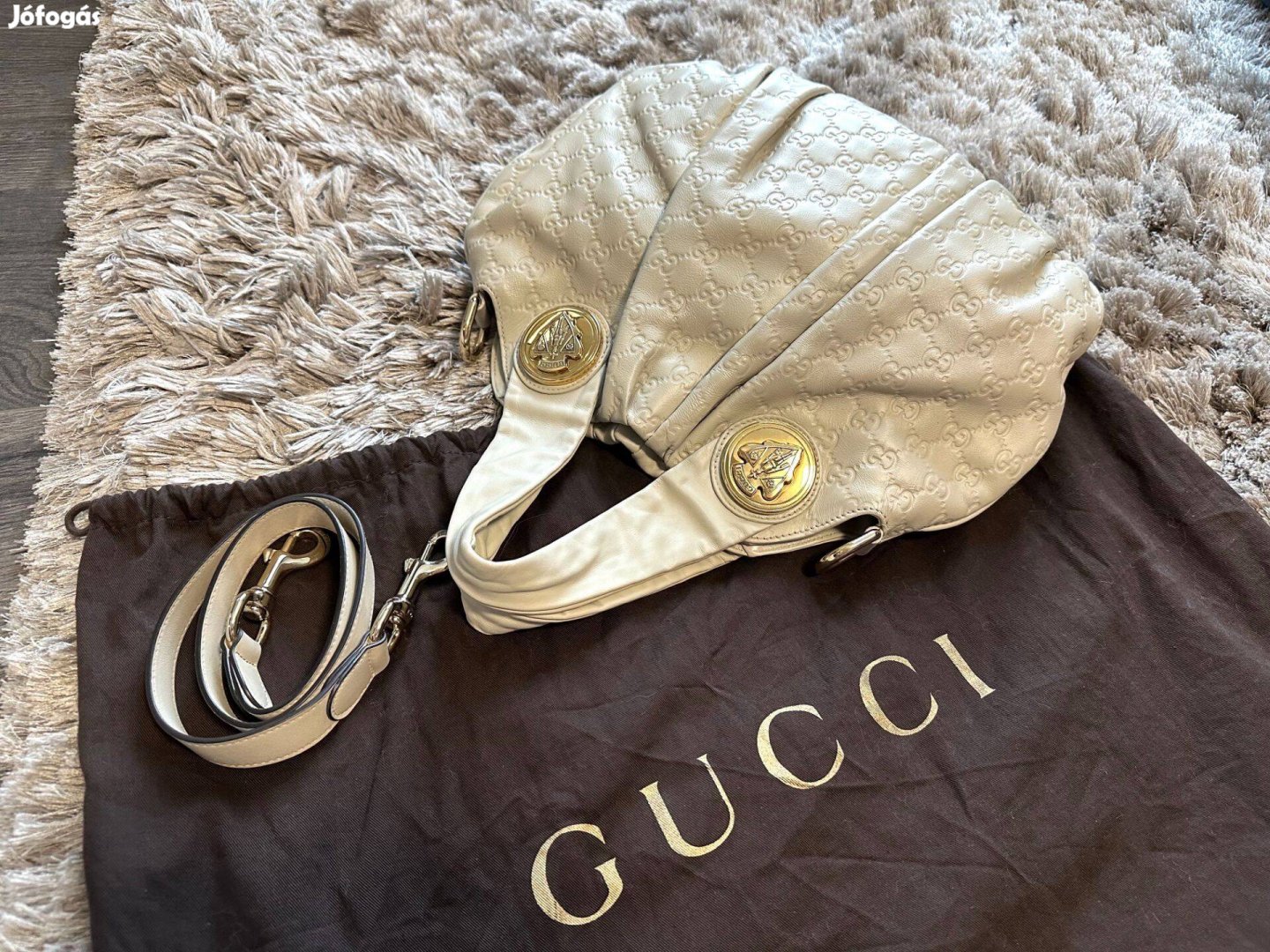 Eredeti Gucci Hysteria bag bézs színben crossbody pánttal