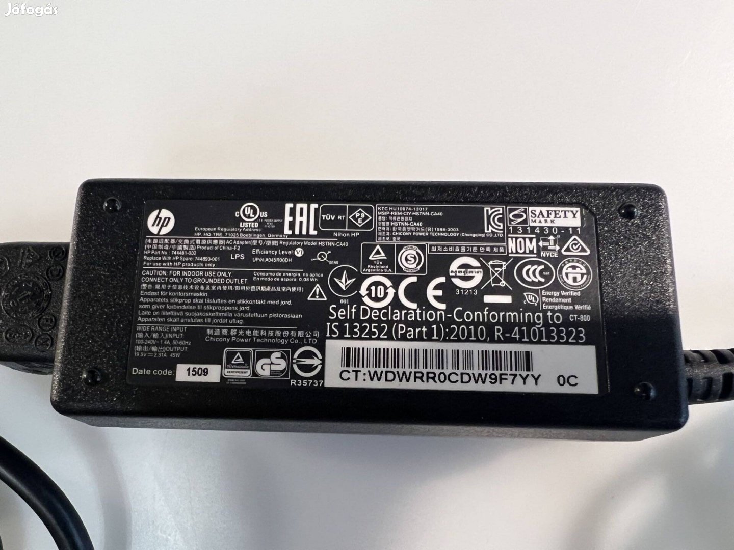 Eredeti HP Hewlett Packard 45W laptop töltő AC Adapter 744481-002