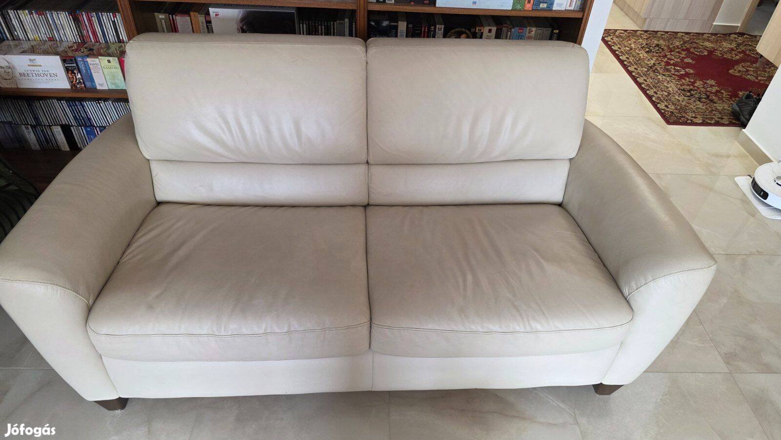 Eredeti IKEA masszív marhabőr kanapéágy