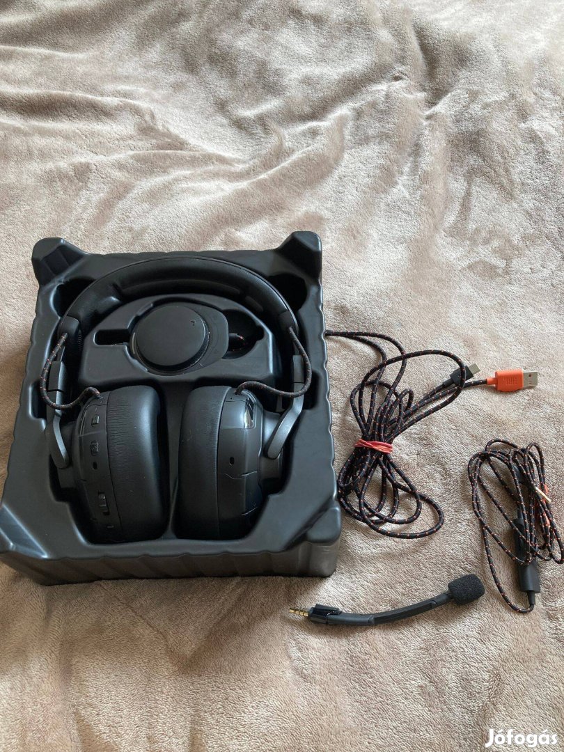 Eredeti JBL Quantum One vezetékes gamer fejhallgató