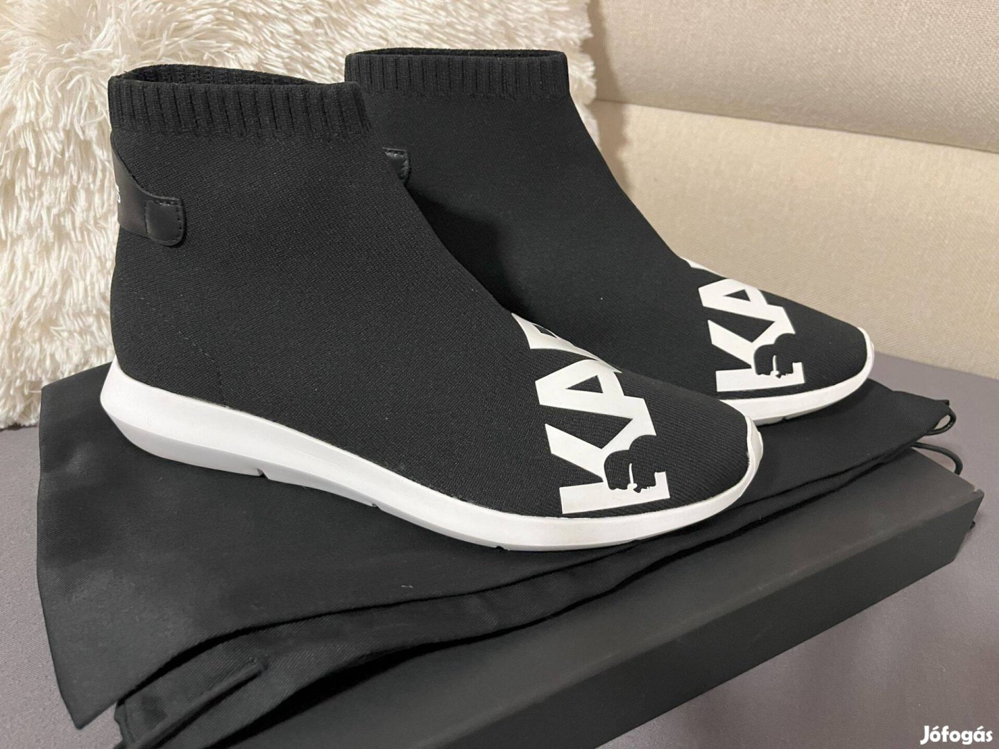 Eredeti Karl Lagerfeld zoknicipó, slip-on cipő 40-es eladó