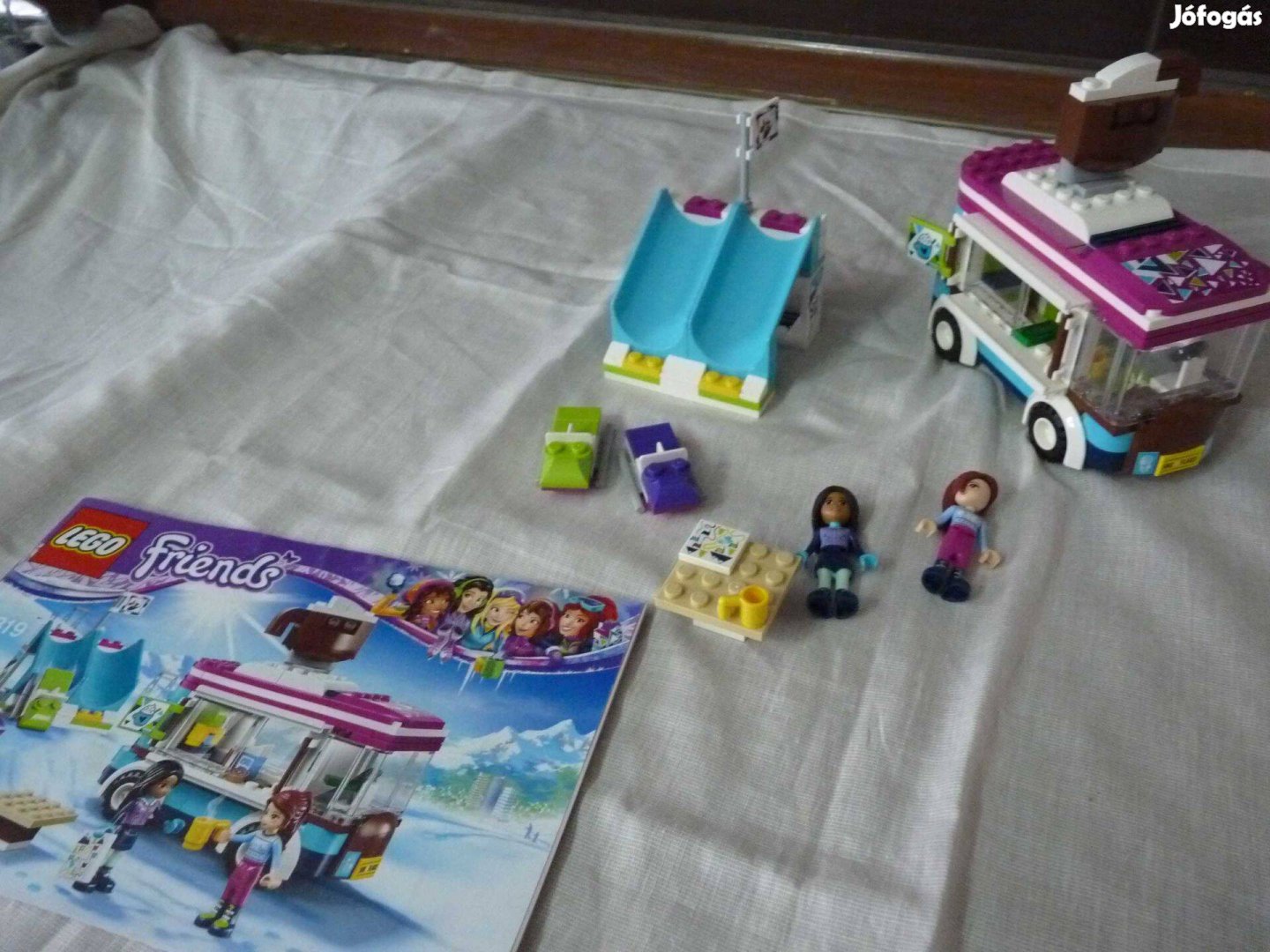 Eredeti Lego friends 41319 Havas üdülő forró csoki furgonja