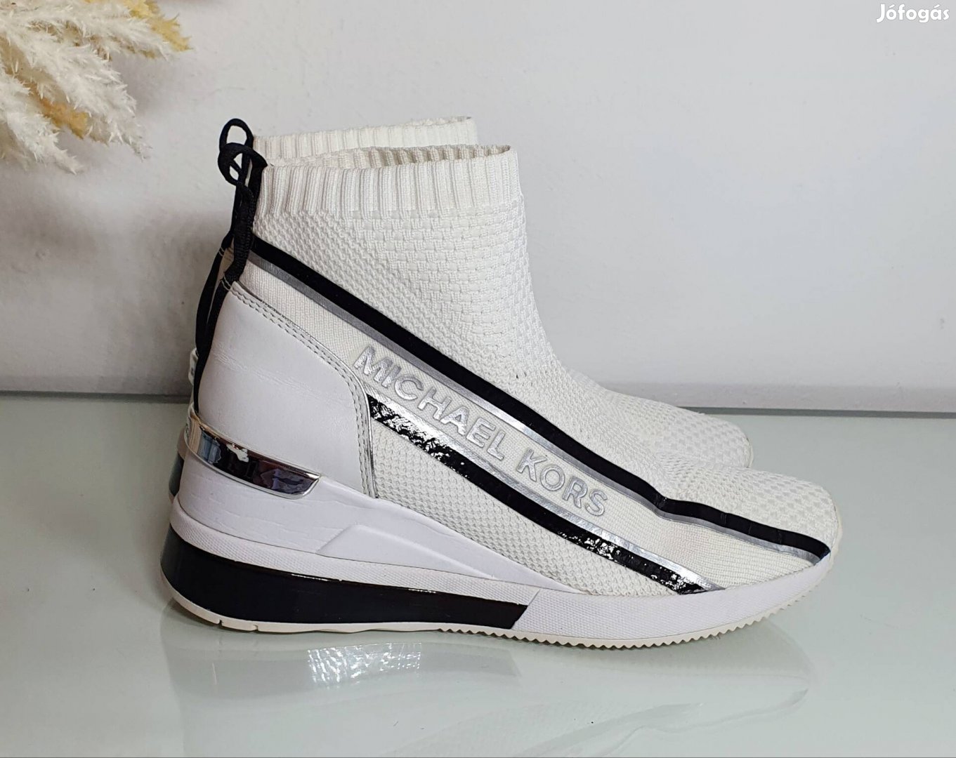 Eredeti Michael Kors zoknicipő, sportcipő 37, fehér