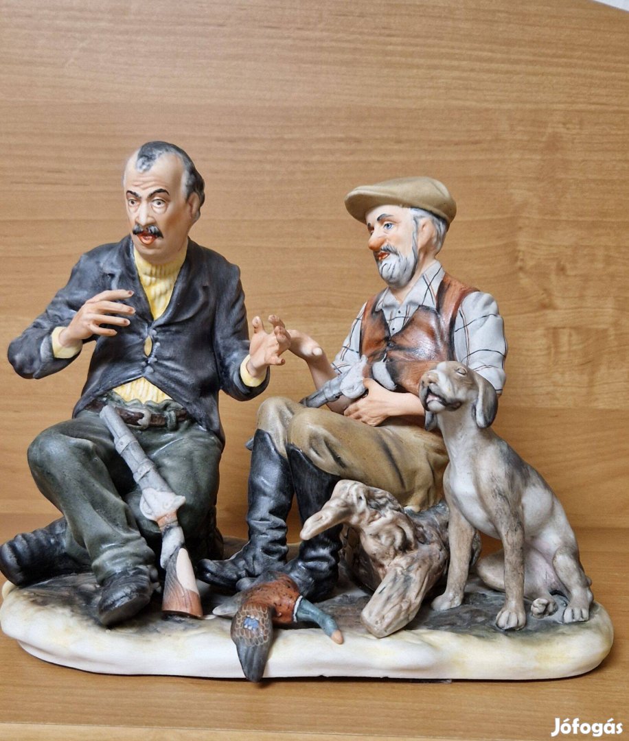 Eredeti Poema Porcelain szobor "Vadász"