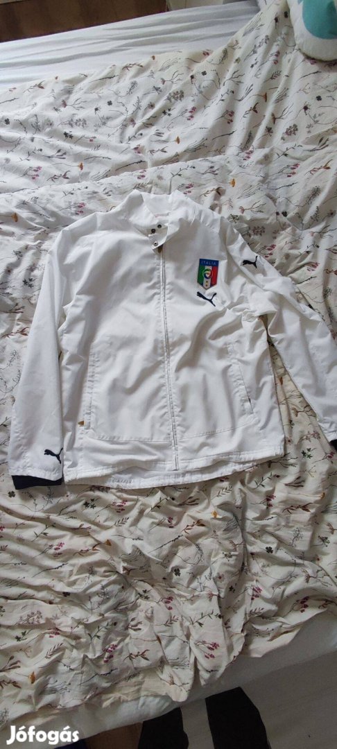 Eredeti Puma olasz válogatott melegítő felső M-es