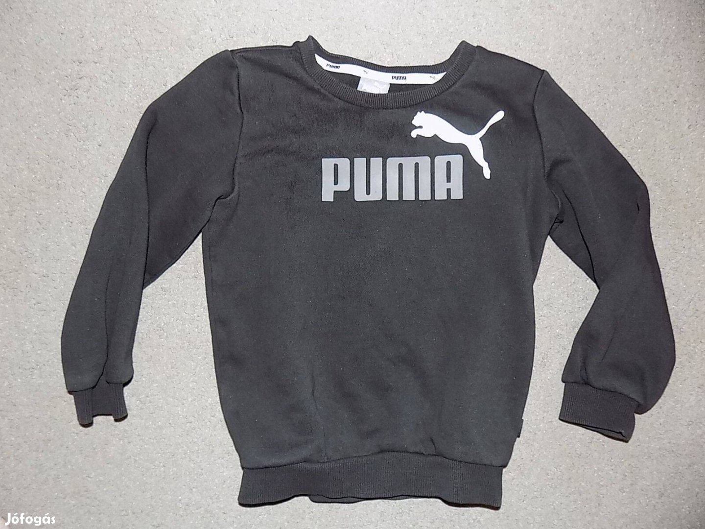 Eredeti Puma pulóver, 3-4 év