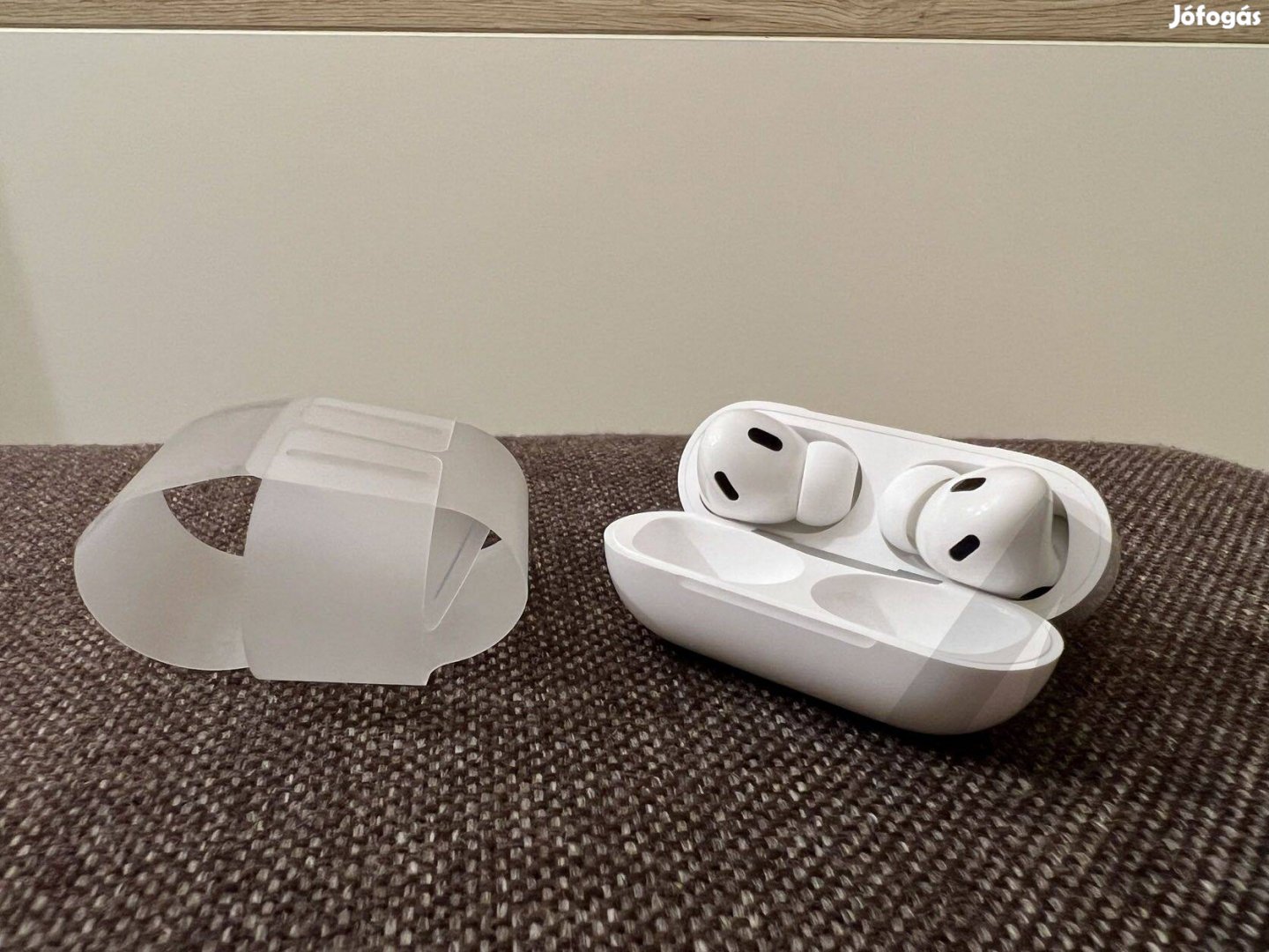 Eredeti Új Garanciális Apple Airpods Pro 2 USB-C Magsafe töltőtokkal