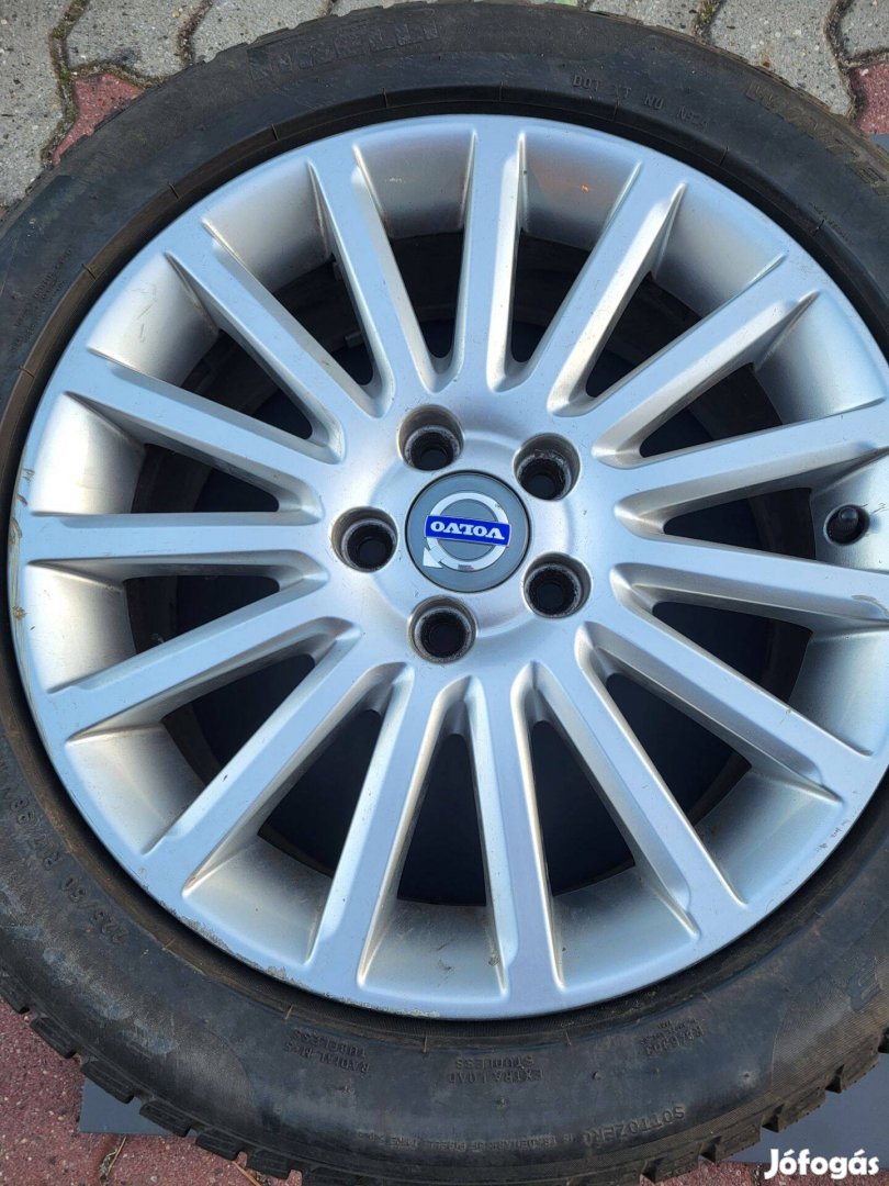 Eredeti Volvo / Ford 17" Alufelni 5x108, gumival együtt eladó!