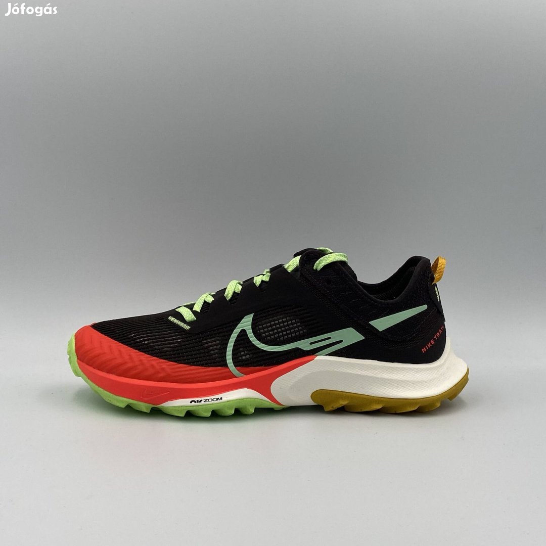 Eredeti! Nike Air Zoom Terra Kiger 8 terepfutó cipő 39