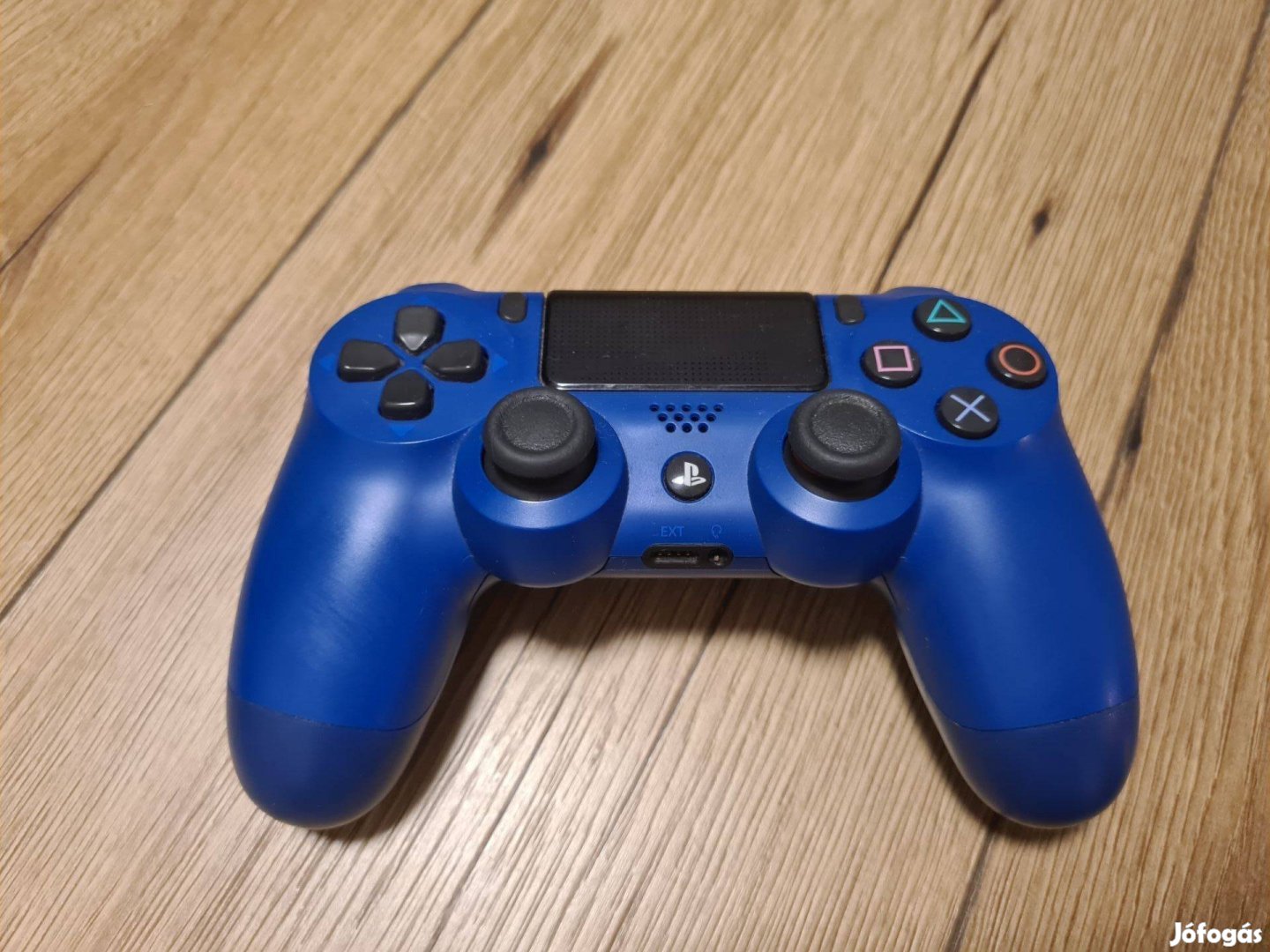 Eredeti ! Sony PS4 Dualshock kontroller. Kiválóan működik, jó akksival