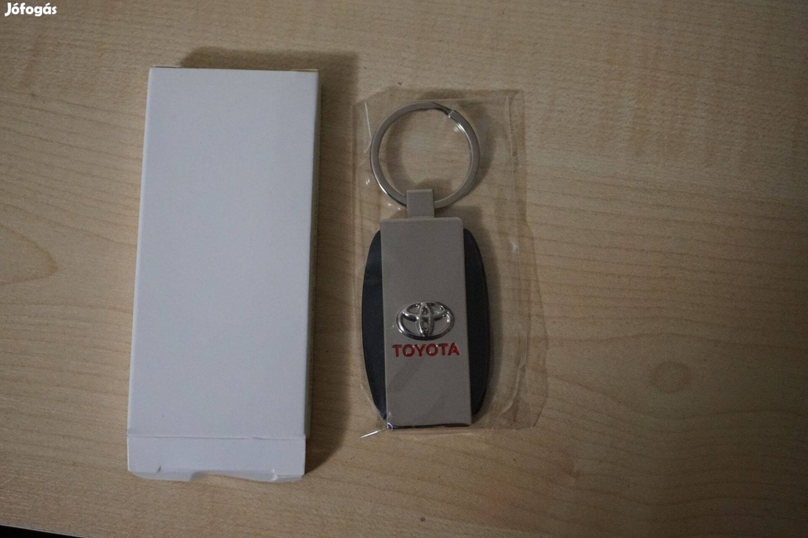 Eredeti, gyári Toyota kulcstartó