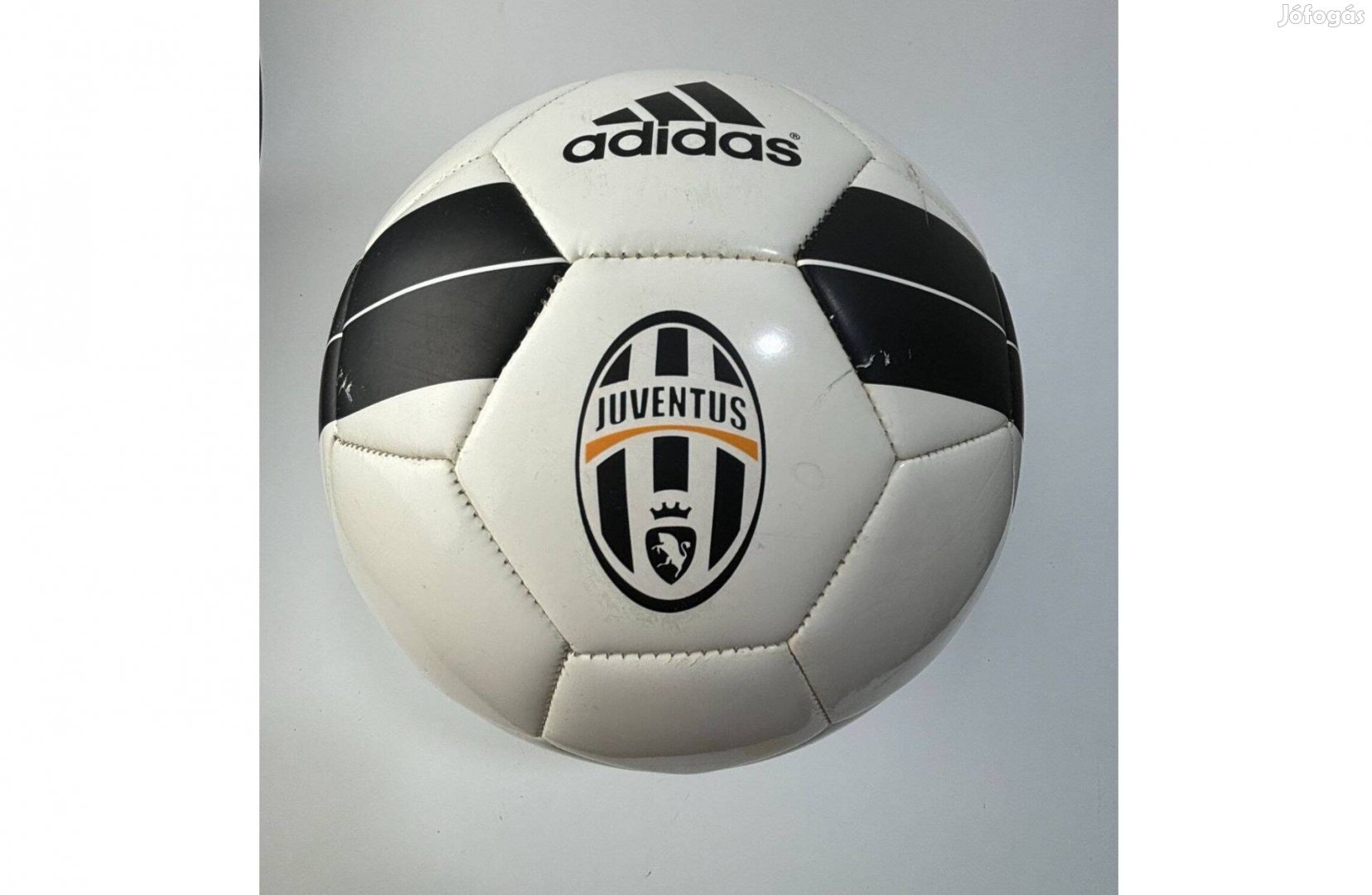 Eredeti adidas focilabda Juventus méret 5