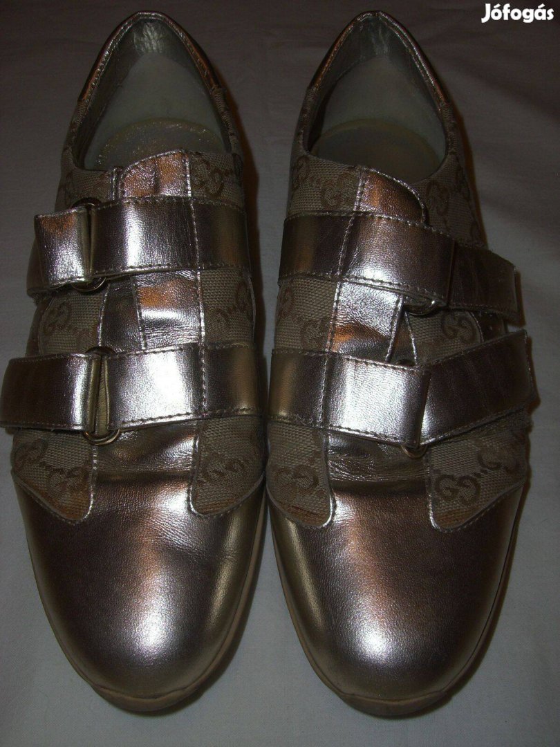 Eredeti arany színű bőr szövet Gucci GG tépőzáras cipő -
