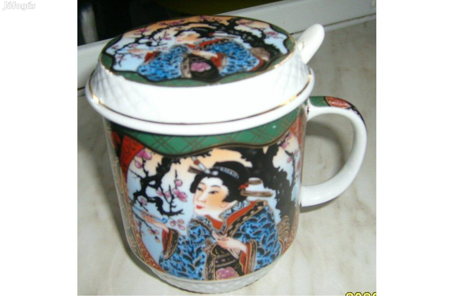 Eredeti kínai porcelán teás bögre fedővel és kanállal 2 dl