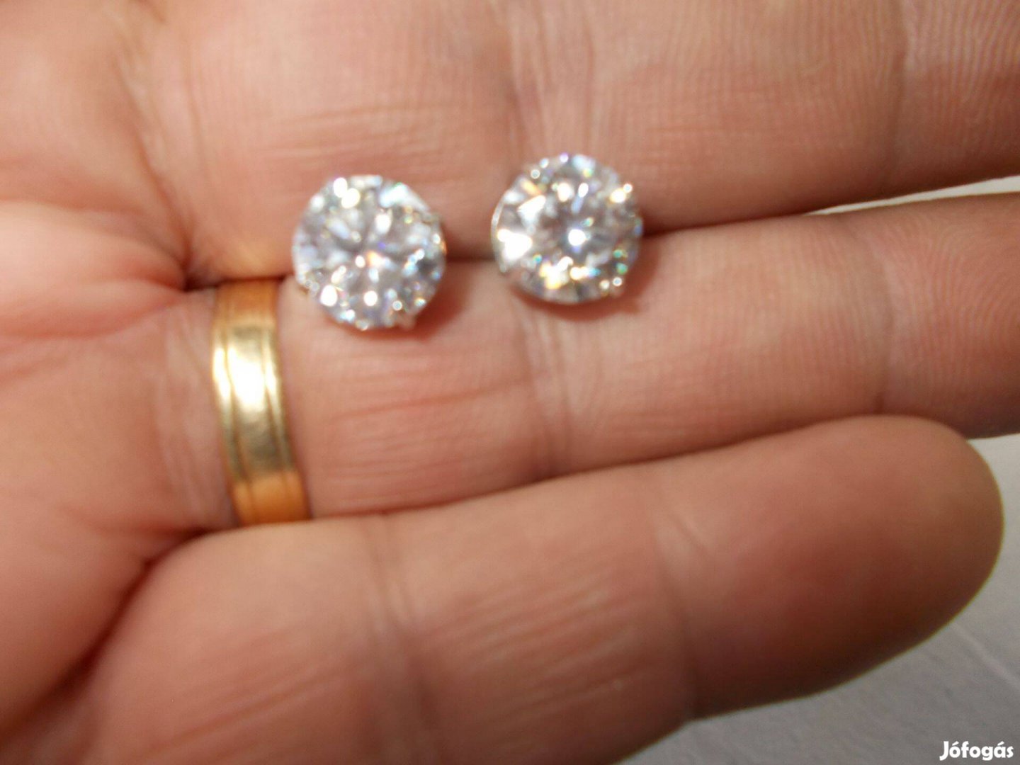 Eredeti laboratóriumi gyémánt 2x3ct=6ct fülbevaló, ezüst foglalatban