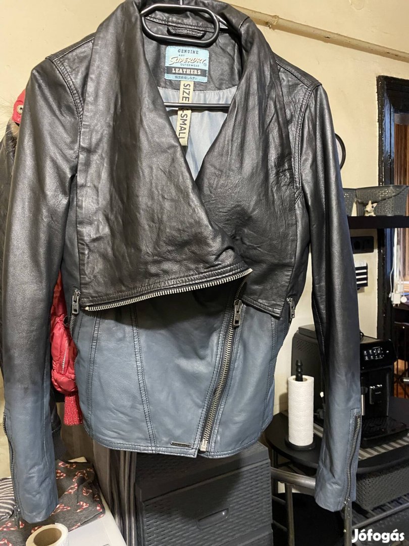 Eredeti női Superdry  valódi bőrdzseki XS-es 