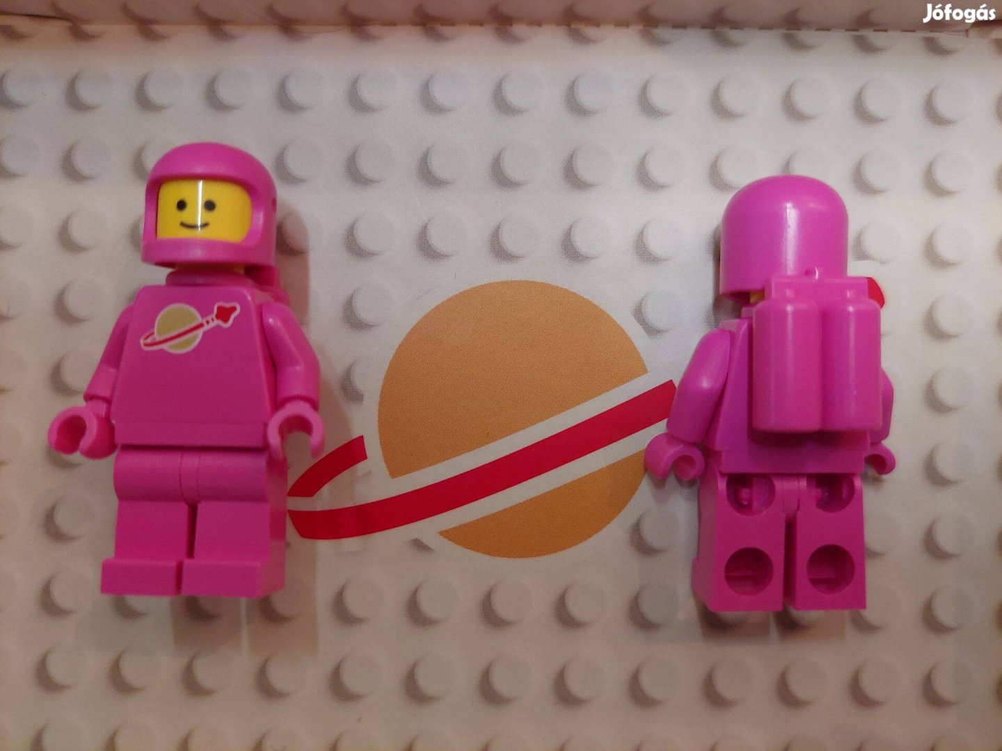 Eredeti rózsaszín LEGO űrhajós figura minifig