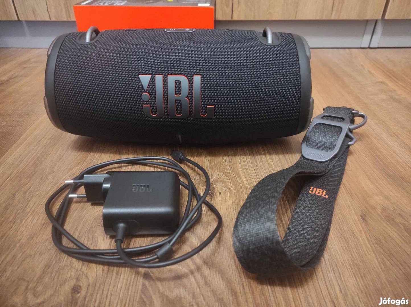 Eredeti sérülésmentes JBL extreme 3 vagy csere nagyobb JBL hangfalra