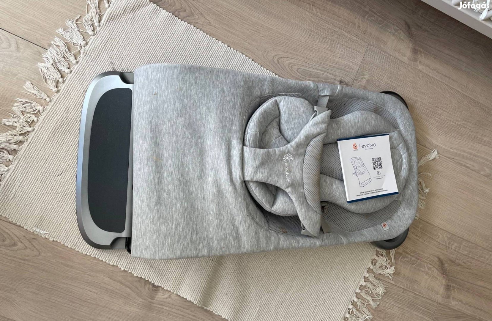 Ergobaby pihenőszék