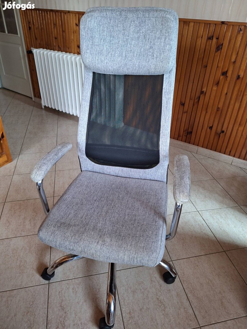 Ergonómikus irodai forgószék