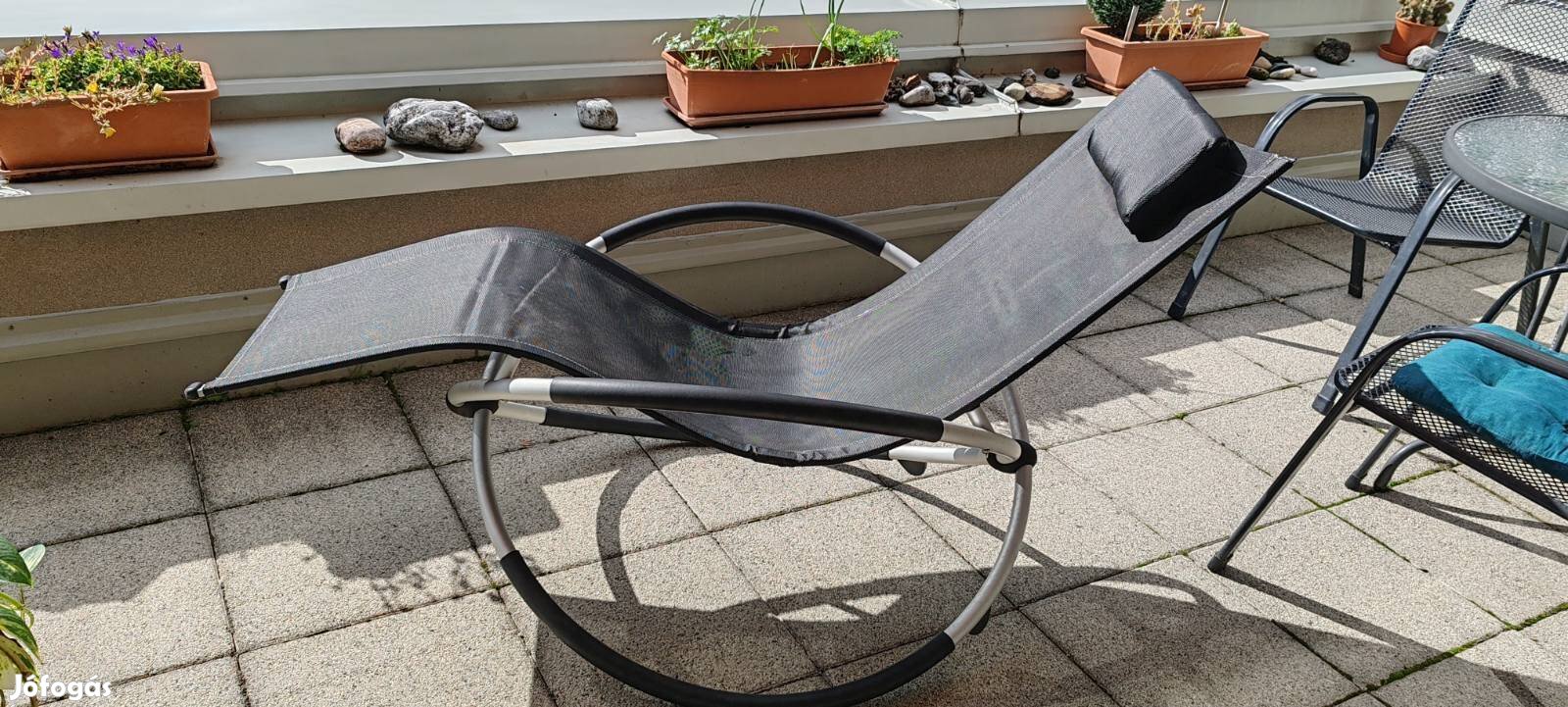 Ergonomikus összecsukható napozóágy, hintaágy