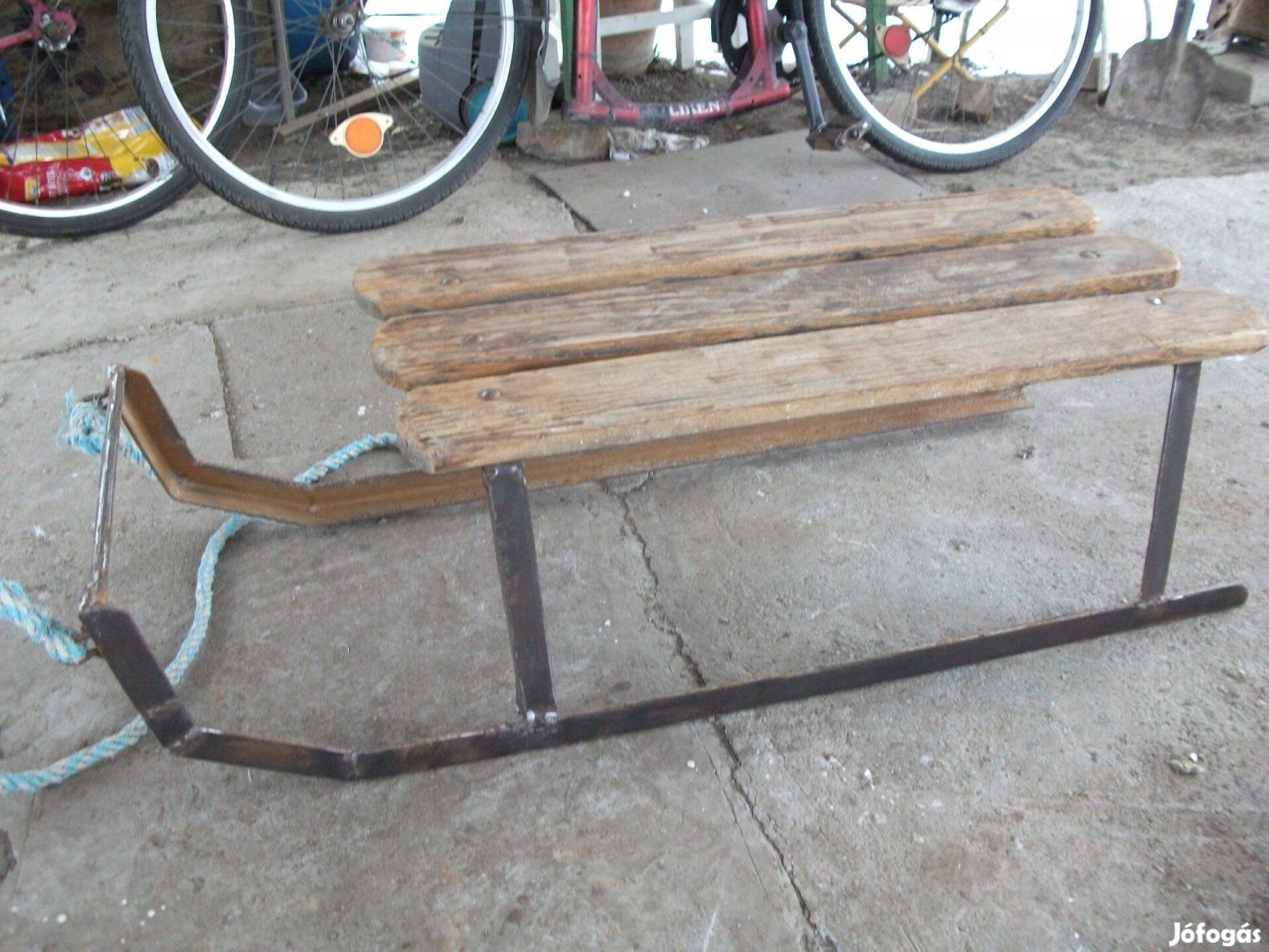 Erős vasszánkó eladó