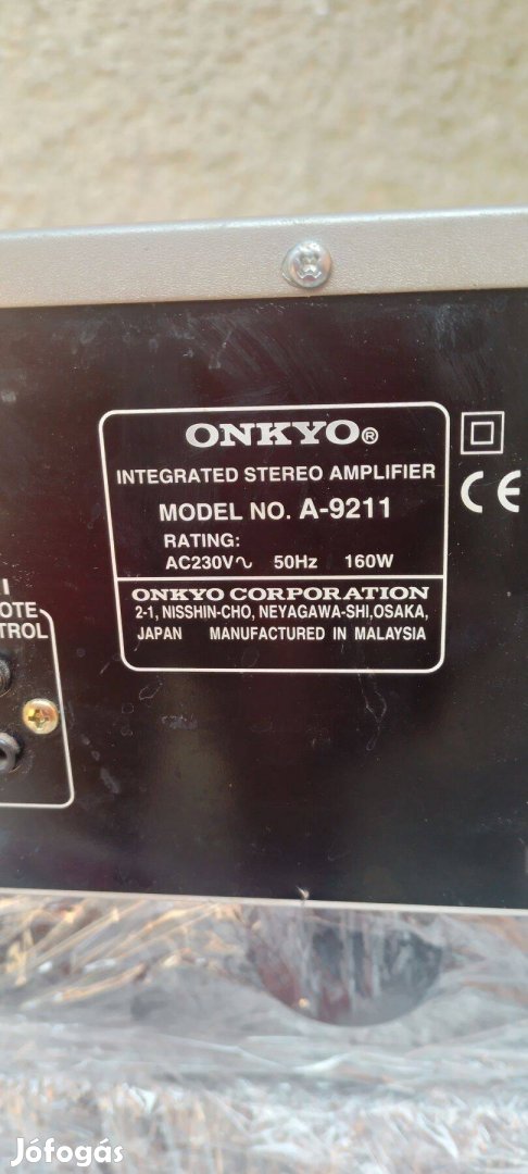 Erősitő Onkyo A-9211