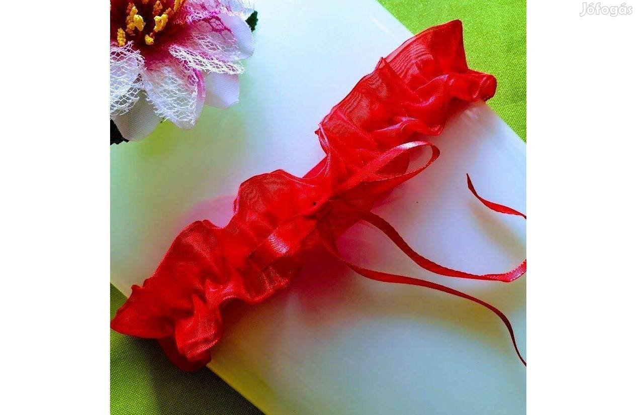 Esküvő Hak33 - 38mm-es Piros színű organza Harisnyakötő, Combcsipke