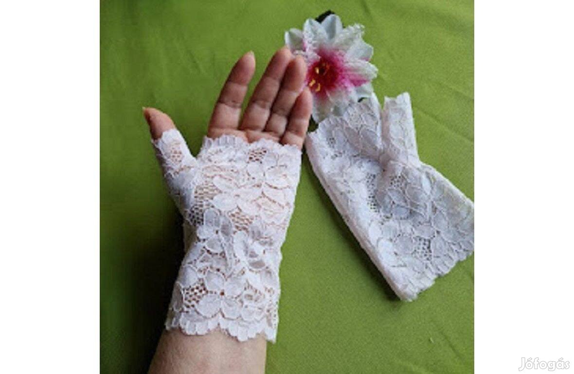 Esküvő Kty79 - 15cm-es egy ujjas halvány rózsaszín színű csipke keszty
