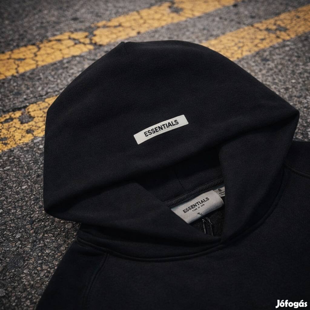 Essentials pulóverek