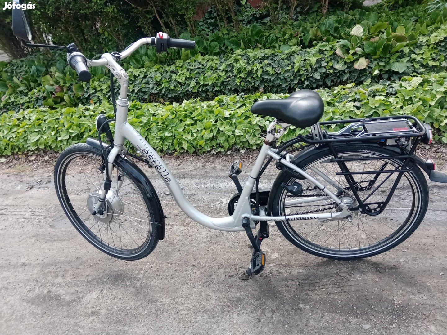 Estelle City elektromos kerékpár eladó