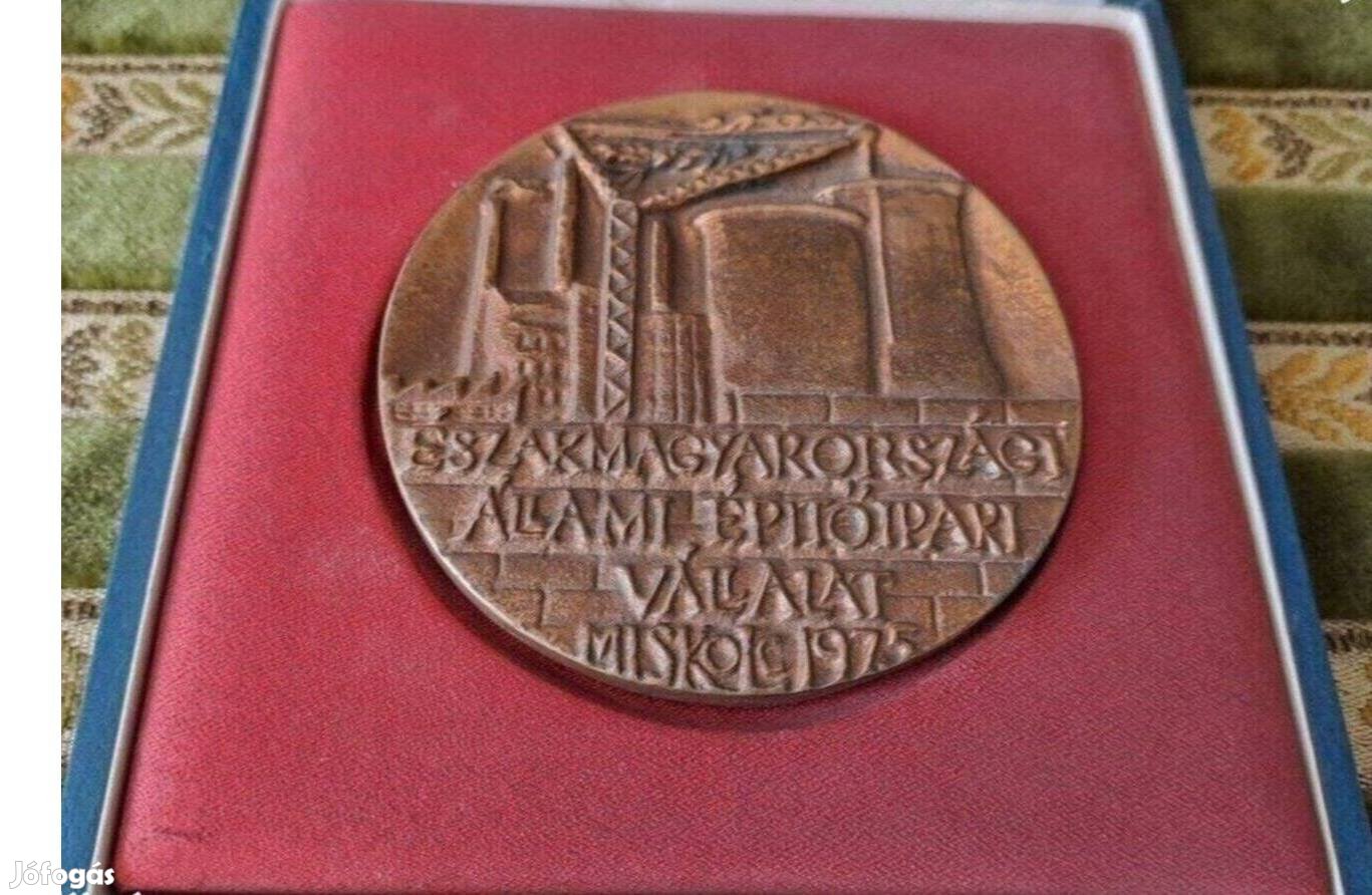 Északmagyarországi Állami Építőipari Vállalat Miskolc 1975