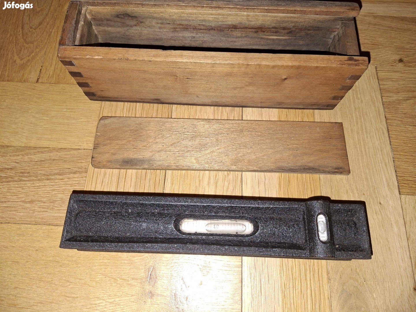 Eszterga-Marógép szerszám