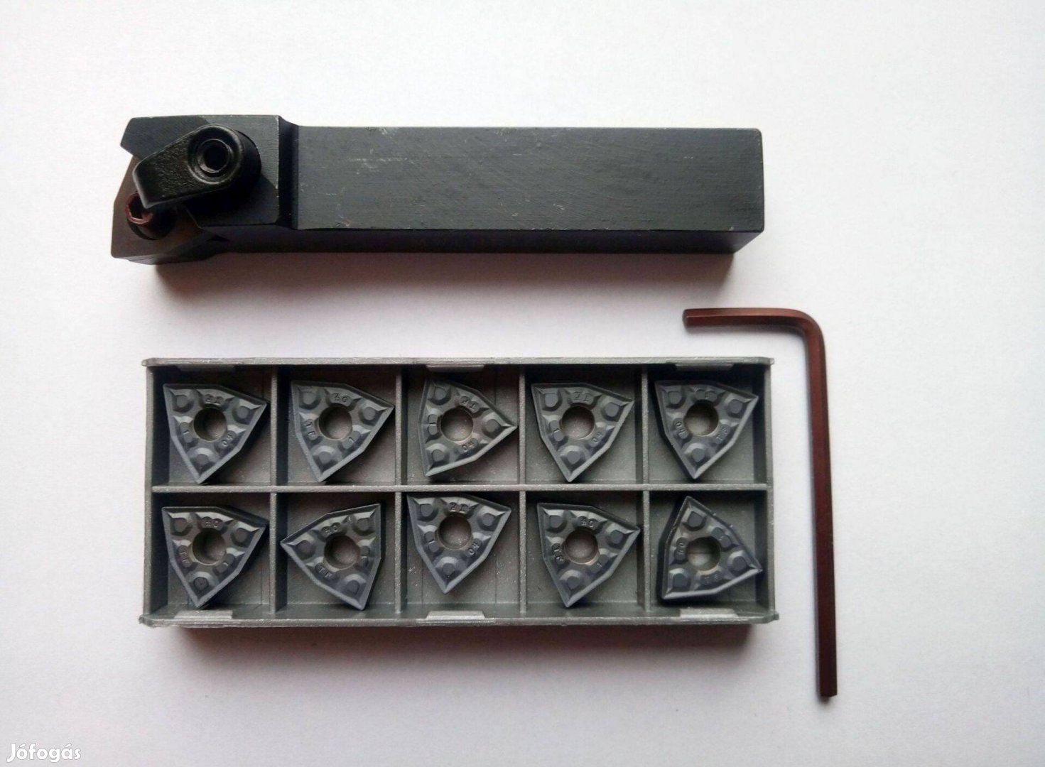 Esztergakés jobbos eszterga kés 16 mm szár 10 db lapka