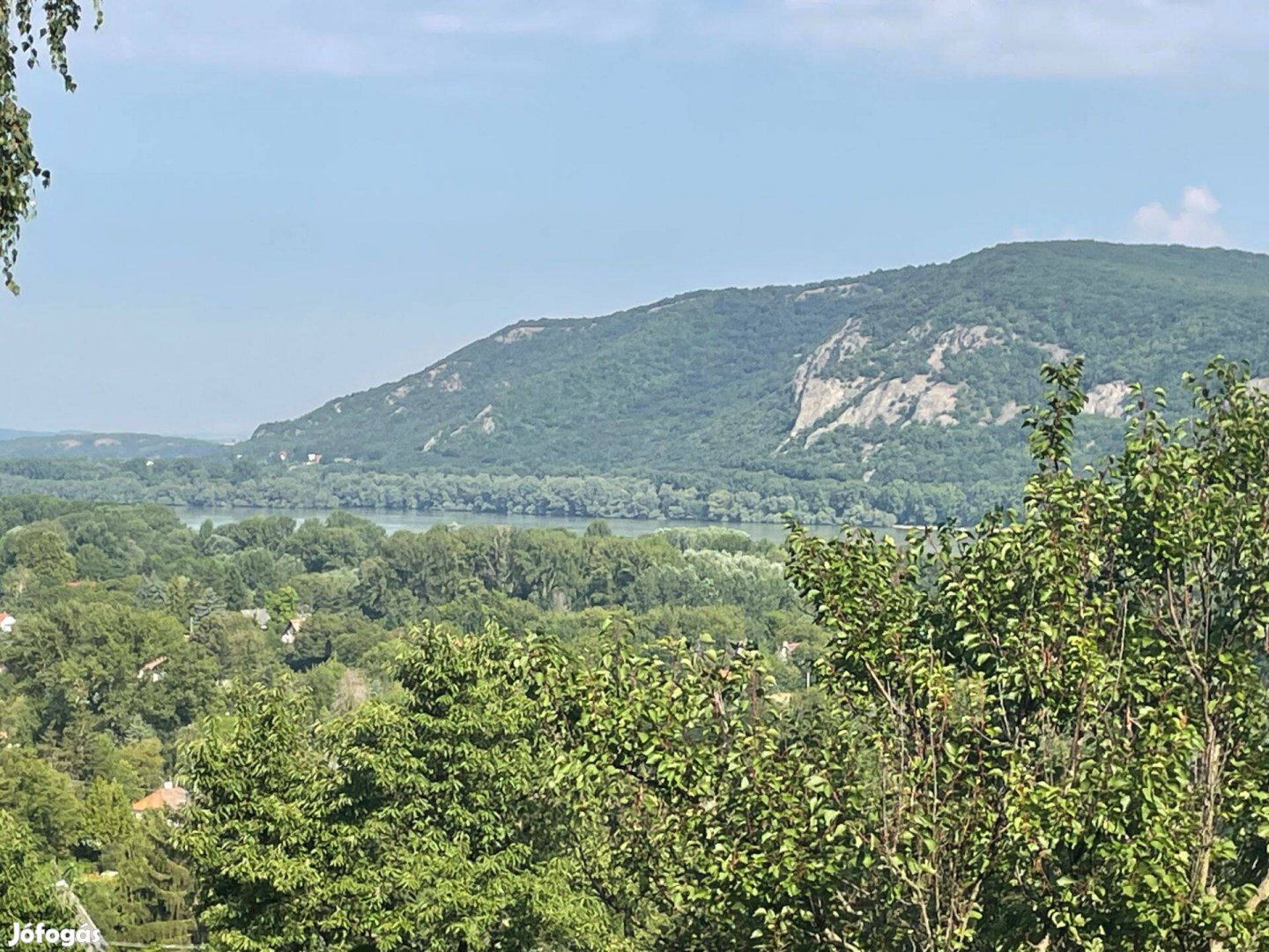 Esztergom Csenkei-híd nyaraló 15,2mft