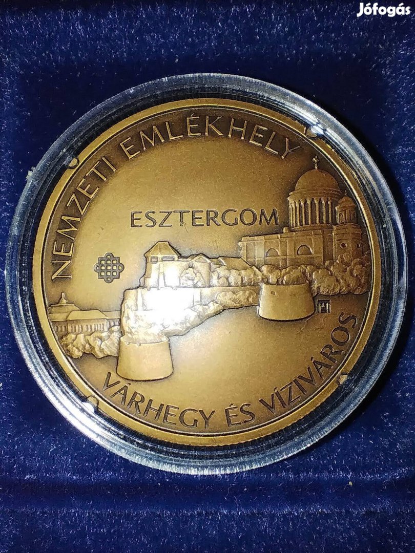 Esztergom emlékhely emlék érme