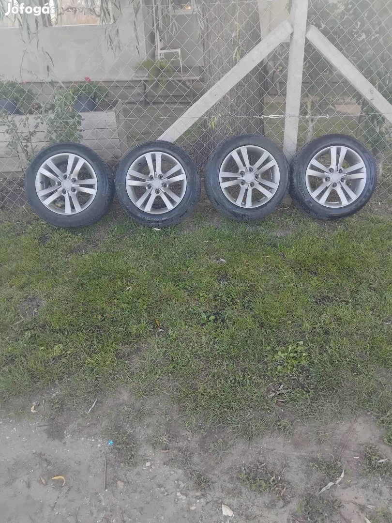 Et 35 ös ,16 os alufelni