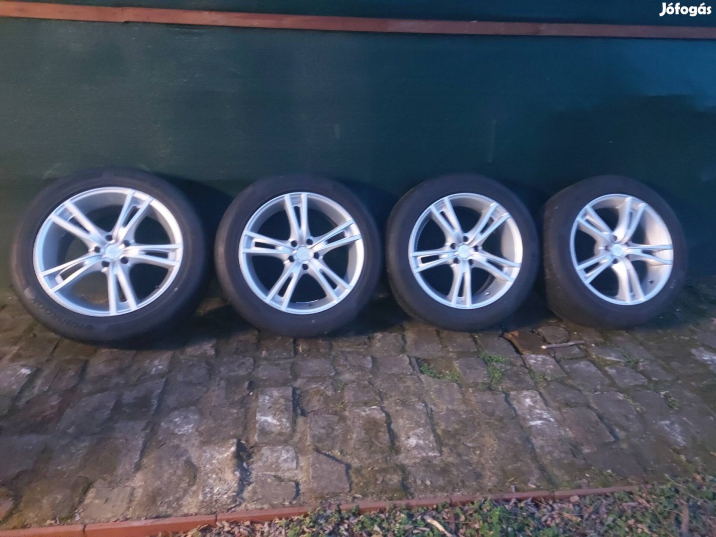 Eta Beta alufelni 5X114.3 R19+nyári gumi/Kia Sorento/Hyundai Santa FE