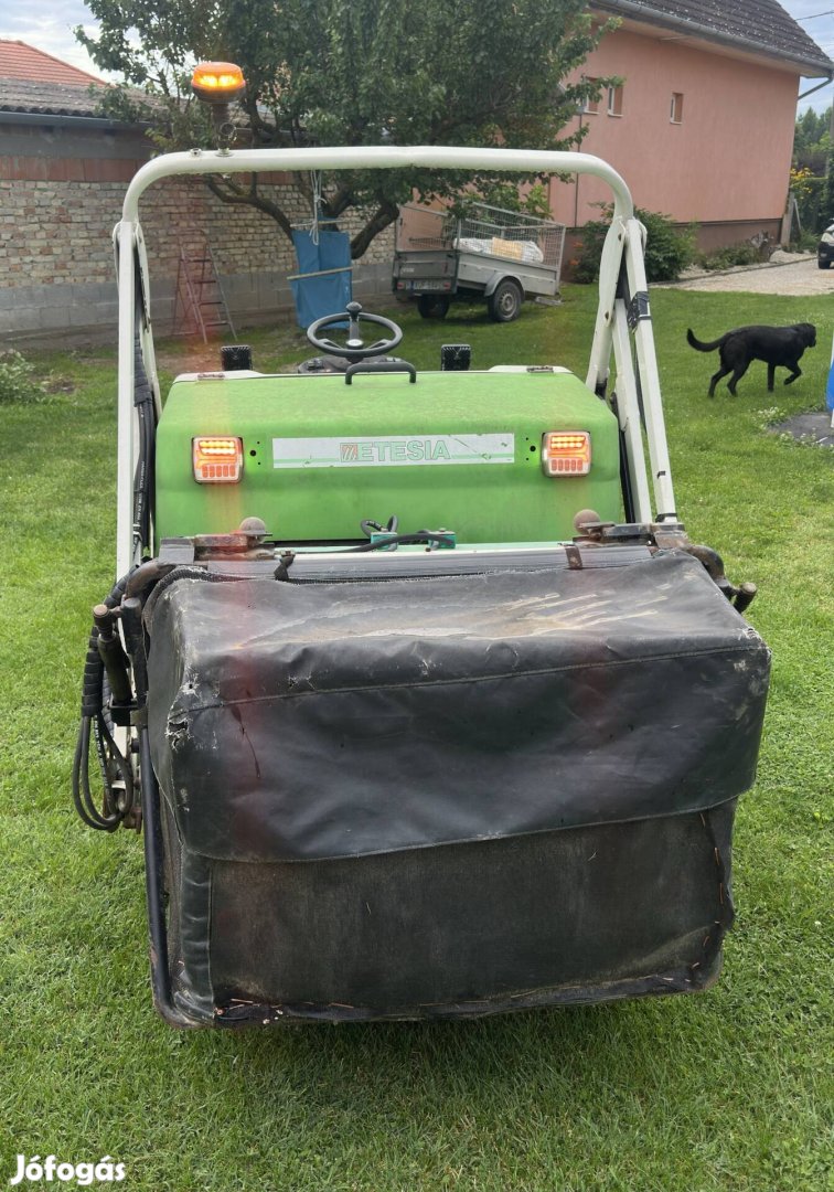 Etesia H124d fűnyíró traktor