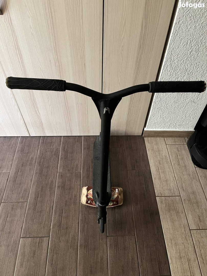 Ethic DTC Erawan freestyle roller