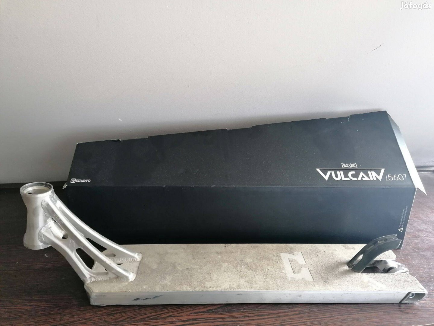 Ethic Vulcain Boxed 560 mm rollerlap - ezüst alu