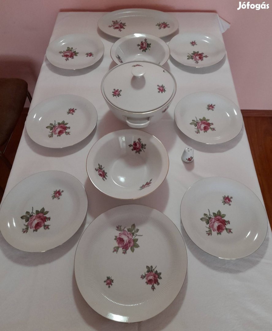 Étkészlet rózsamintás új német porcelán 6 személyes 24 darabos eladó 