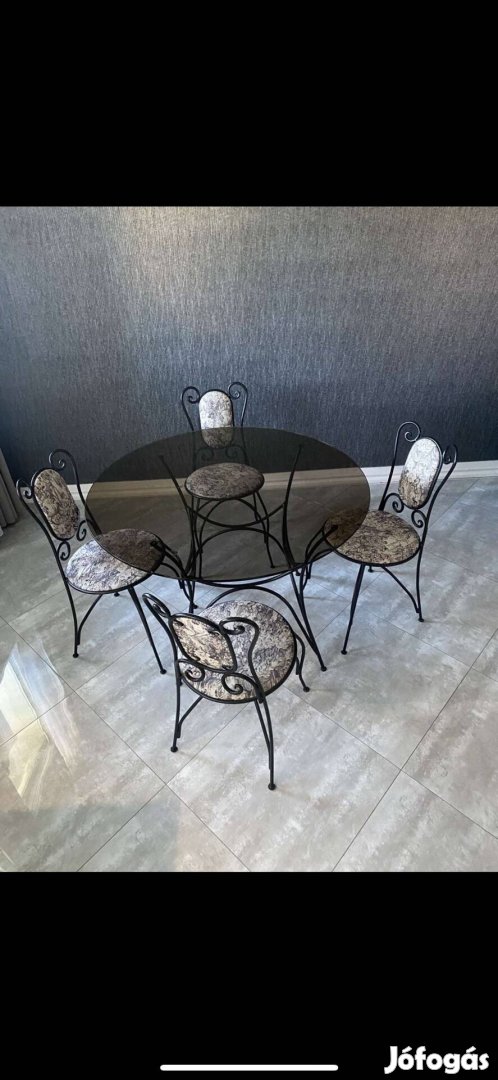 Étkező asztal!