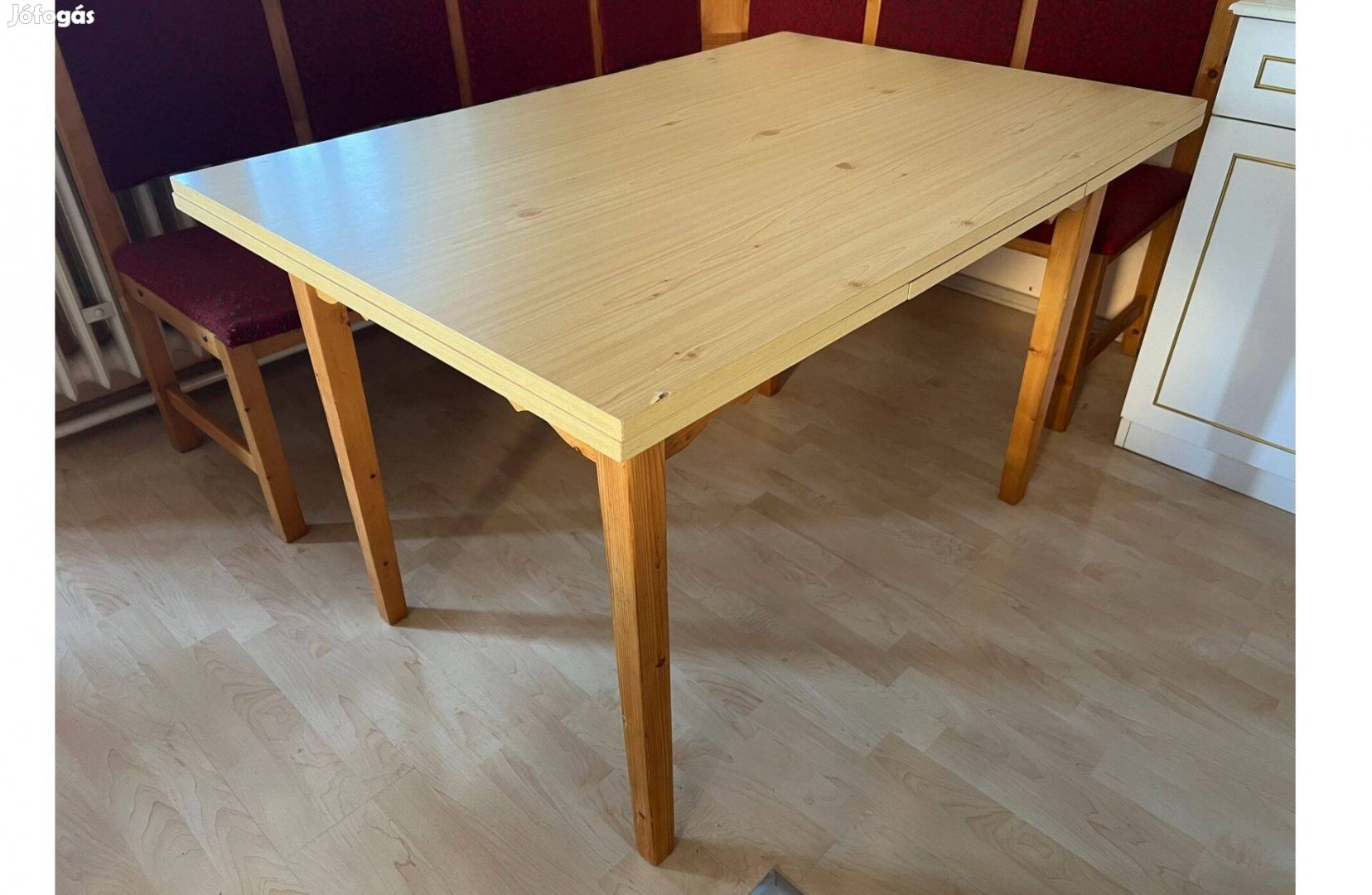 Étkező asztal, nagy méretű, kihúzható, 120x80 vagy 200x80 cm-es asztal