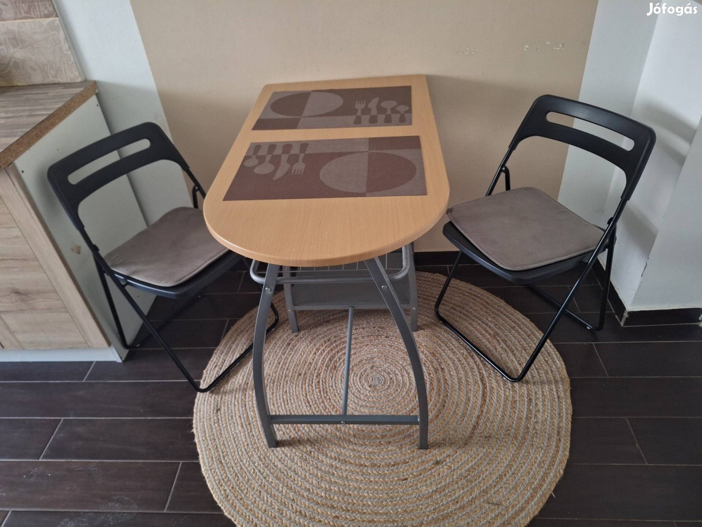 Étkező asztal székek