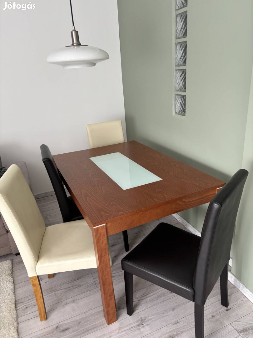 Étkező garnitúra 